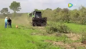 GyroTrac公司GT25园林机械-作业视频