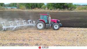 沃得DK3004混合動力重型拖拉機(jī)